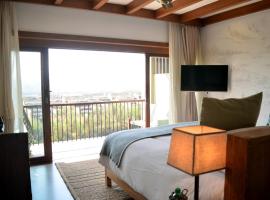 Meghauli Serai Chitwan National Park - A Taj Safari Lodge, chata v destinaci Meghauli