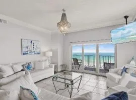 Spacious Three-Bedroom Beachside Condo With Gulf Views