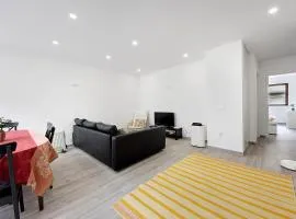 T4 Furadouro with sea view