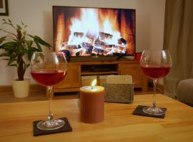 Moderne Ferienwohnung am Rennsteig zum Wohlfühlen โรงแรมในมาสเซอร์แบร์ก