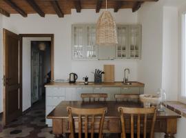 Bacialupo Foresteria, hotel di Montecalvo Versiggia