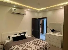 شقه مفروشه بالكامل و نظيفه