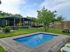 SleepOver Orpen Gate, hotel in Acornhoek