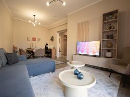 Cozy Square Home, hotel v Mytilene