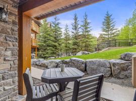 캔모어에 위치한 호텔 Peaceful 1BR Condo with Hot Tub and Pool