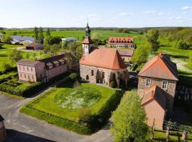 Hofensemble nahe Berlin, hôtel à Lietzen