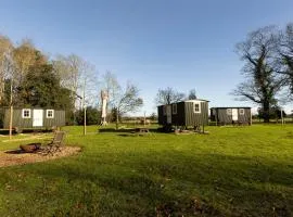 The Shepherds Huts & Well Lodge