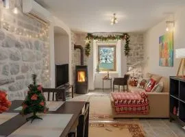 Historic Waterfront House