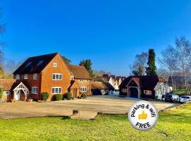 Hillside Farm Barn, holiday rental in Woking
