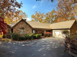 Starry Nights - Unforgettable Views Steamy Hot Tub Game Room More, hotel in Jasper