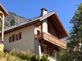 NEW Chalet Le Sabot 12p - Sauna - 90m telecabine, hotel din Oz