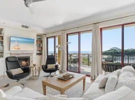 Sanctuary by the Sea 2122 by Newman-Dailey