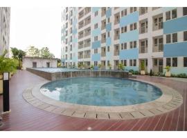 OYO Life 93139 Apartemen Grand Sentraland By Evi, ξενοδοχείο σε Jaken 1