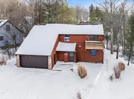 The Magic Teacup, hotel in Davis