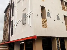 Kaashmeen Hotel & Suite