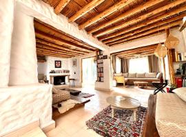 Lewassay Berber House - Sidi Rbat National Park, hotel di Sidi Rbat