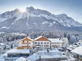 Romantik Alpenhotel Waxenstein