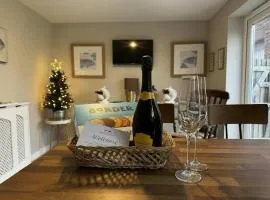 Modern 3-Bed in Historic Evesham & Garden