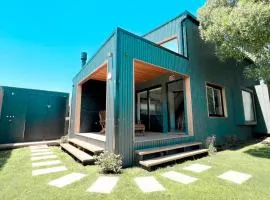 Casa Bosque - Casa en Complejo Land Houses A Dos cuadras de Cruz del Sur, Chapadmalal - Hola Sur