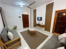 Luxe Nest Guest House Apartment 21