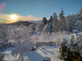 La Quiete, hotel v destinaci Caraglio