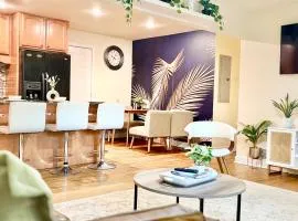 Cozy ATL Urban Escape