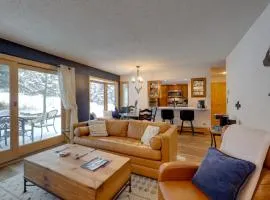 Charming Vail Condo w/ Patio & Mountain Views