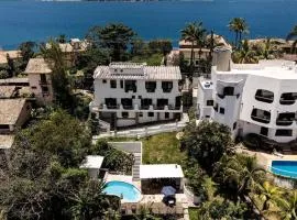 Casa com Vista para a Praia e Área Gourmet