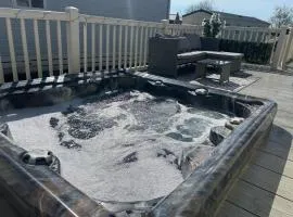 Tattershall Lakes Luxury Hot Tub Breaks