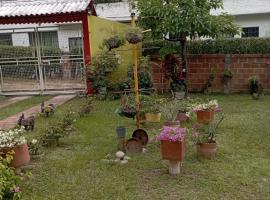 Villa Jacky Gigante Huila Casa de Campo, hotel en Gigante