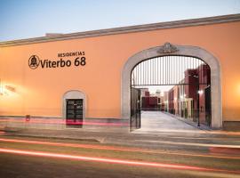 Residencias Santa Rosa de Viterbo 68، فندق في Casa Blanca La Corregidora