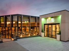 Holiday Inn London Gatwick - Worth by IHG, hotel v destinaci Crawley
