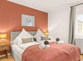 Deluxe Apartment Dingolfing - Design & Space