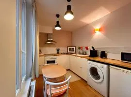 Coin paisible en plein centre-Rue piétonne