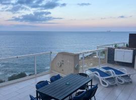 Oceanfront 3BR Penthouse Luxury & Views in Sliema
