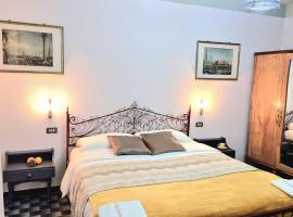 Villa Due Cieli 4, hotel v destinaci Lanzo dʼIntelvi