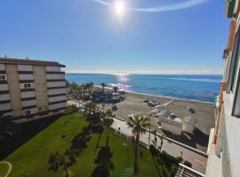 Frente al mar - Terraza con vistas, khách sạn ở Torrox Costa