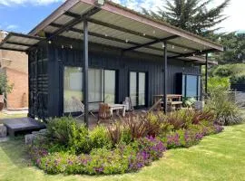 elcontainerdeacantilados