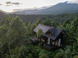 Wanagiri Cabin Cepaka, hotel em Gitgit