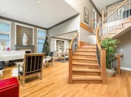 Bright 1BR Suite Near Metrotown Quiet Convenient