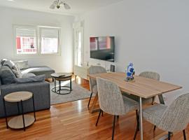 Renovated Apartment Centrally located wifi, hotel v destinácii Noya