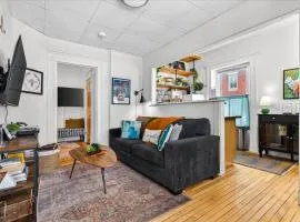 Charming 1BR Steps from Church Street - Downtown
