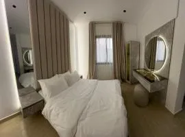 Couple Stay Apartment - Self entry