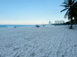 Ocean View Apartment inside ESJ Hotel