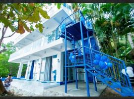 Taguilon Hidden Beach Cove Resort, hotel em Dapitan