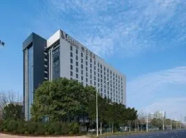 Madison Hotel Wuhan Optics Valley Hubei University of Economics