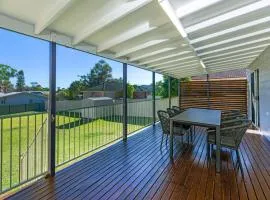 Poppi's Paradise - 5 Minutes Walk to the Beach