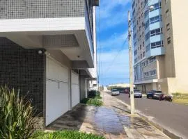 Apartamento 2 quartos 100 metros mar