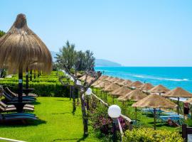 Holiday Village, hotel a Fondi