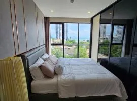 Pratumnak Super Seaview Condo Panora Pattaya